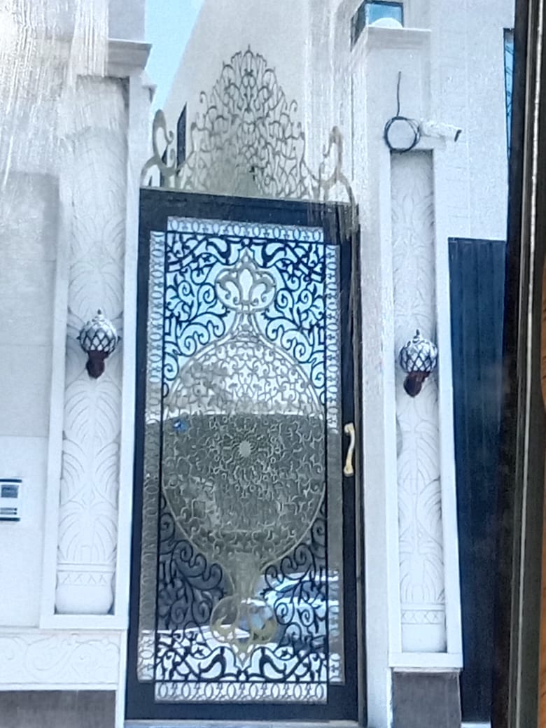 Door 6